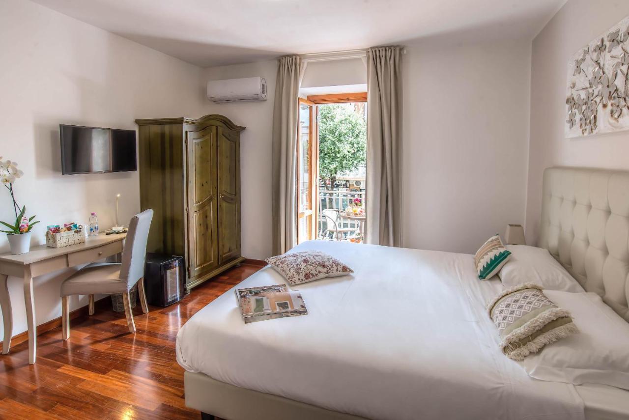 Plaza Rooms Ciampino Exteriör bild