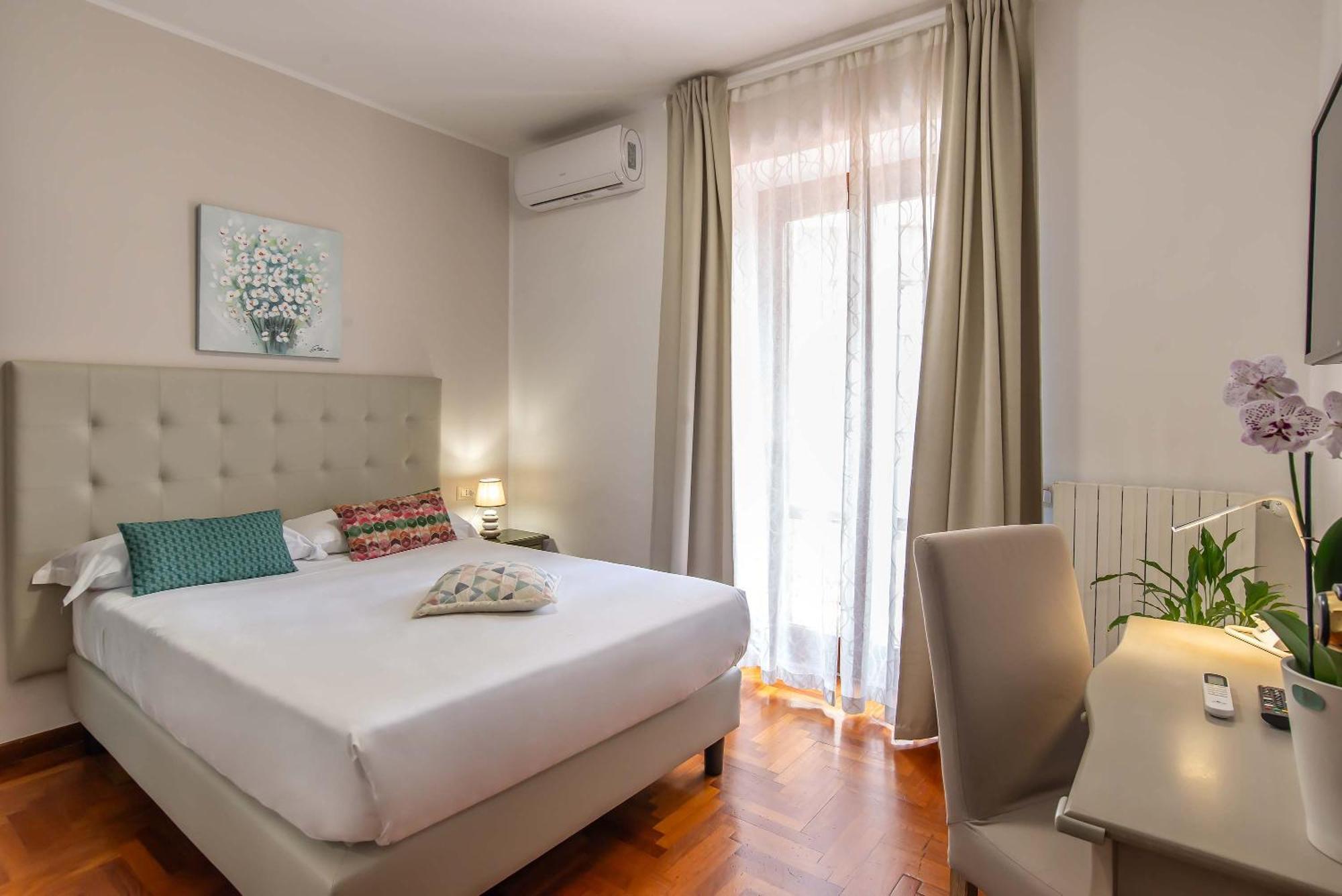Plaza Rooms Ciampino Exteriör bild
