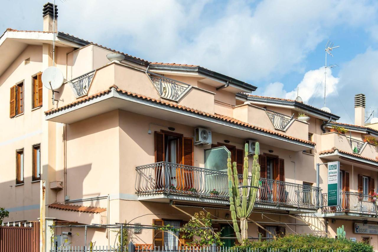 Plaza Rooms Ciampino Exteriör bild
